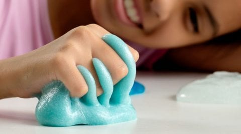 Cara Membuat Slime Menggunakan Detergen Sepulsa